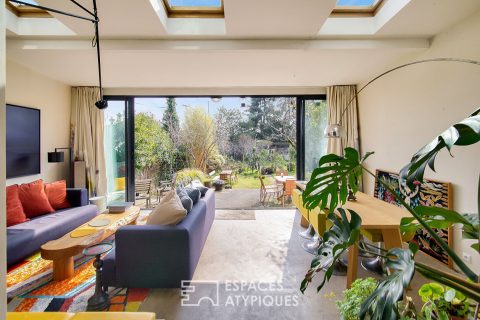 Rare family house with garden in an idyllic setting