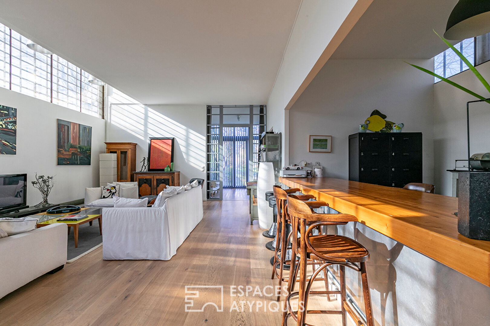 Friendly loft with terrace and its green oasis