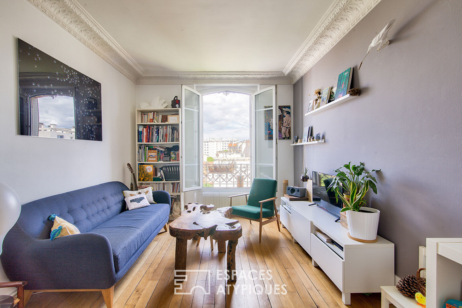 Top floor apartment with elevator