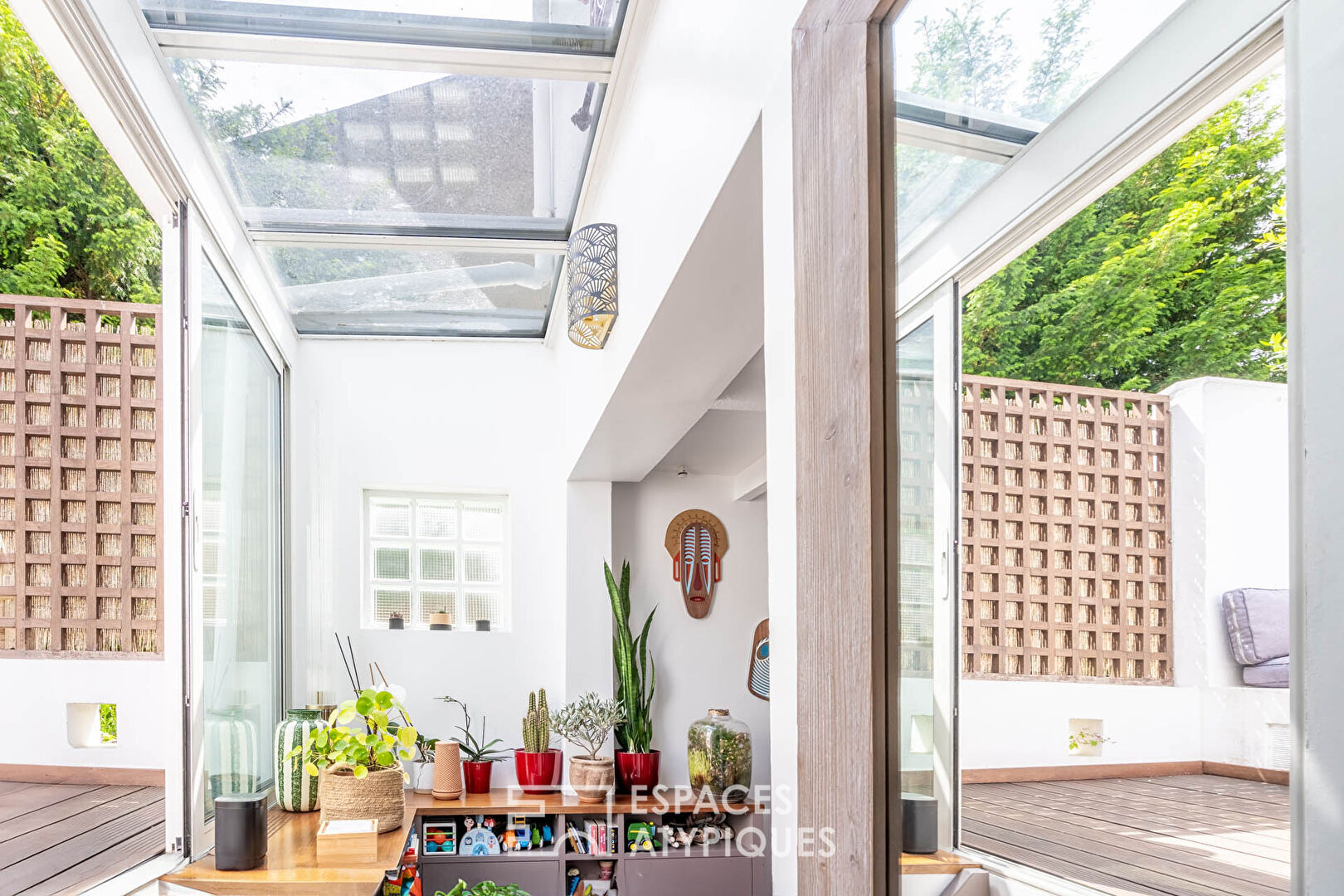 Maison de ville rénovée avec terrasse