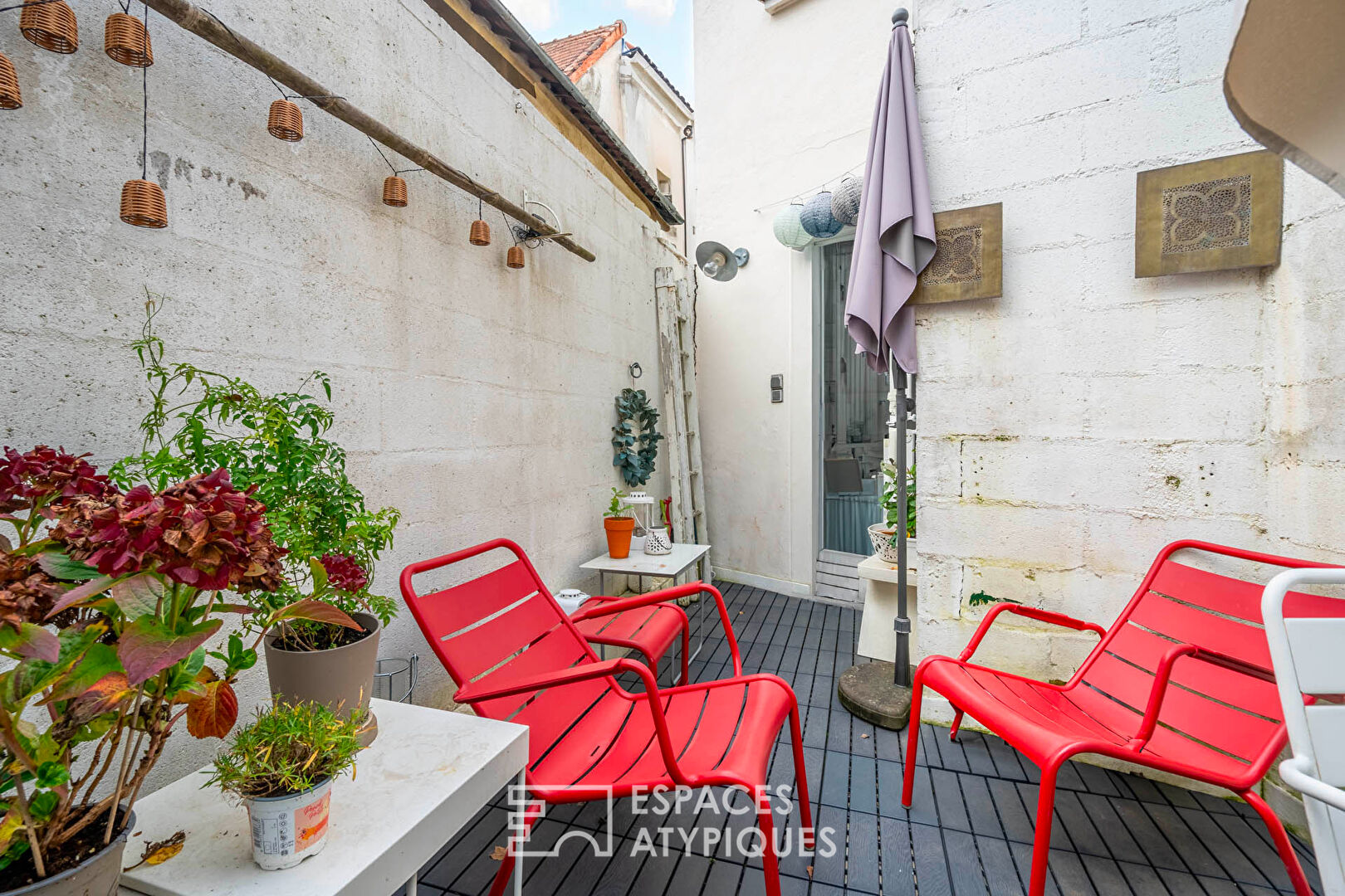 Former haberdashery renovated with courtyard