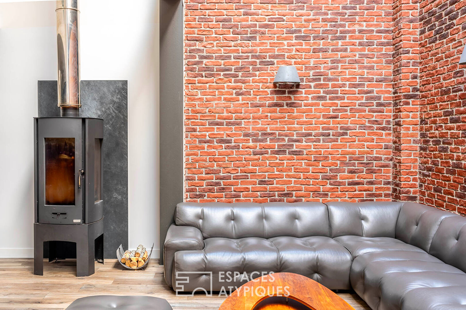 Loft with glass roof and rooftop a stone’s throw from the banks of the Marne