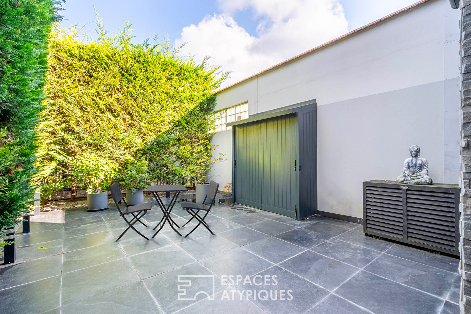 Loft with glass roof and rooftop a stone’s throw from the banks of the Marne