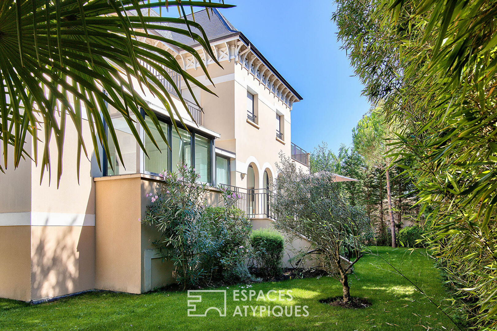 Villa avec jardin dans le triangle d’or de La Varenne