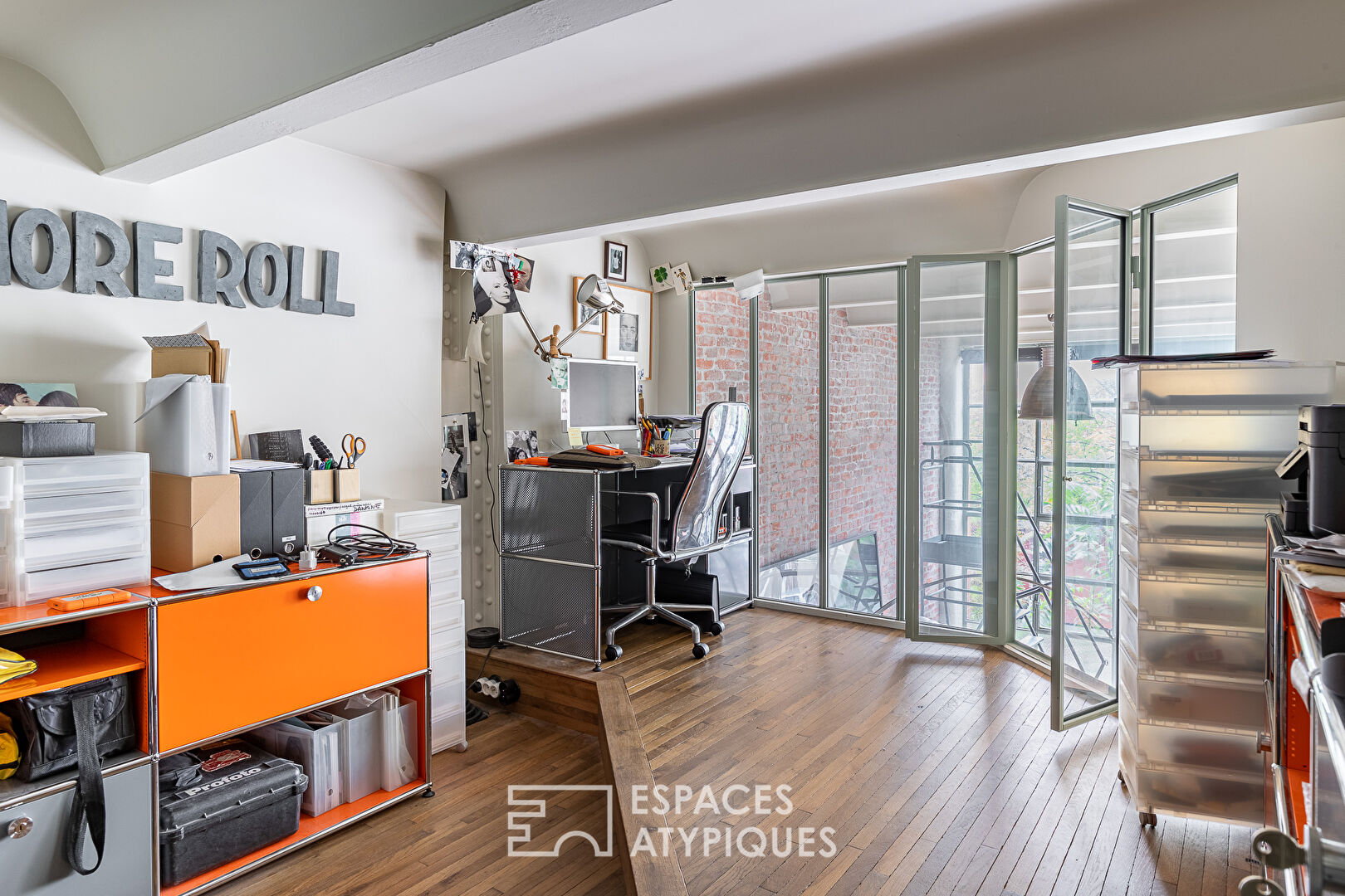 New-York loft in a charismatic factory