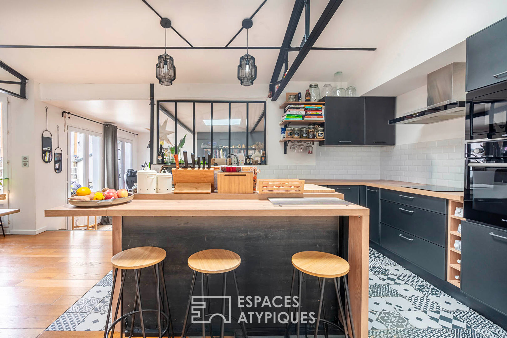 Loft-style apartment with balcony in a renovated former factory
