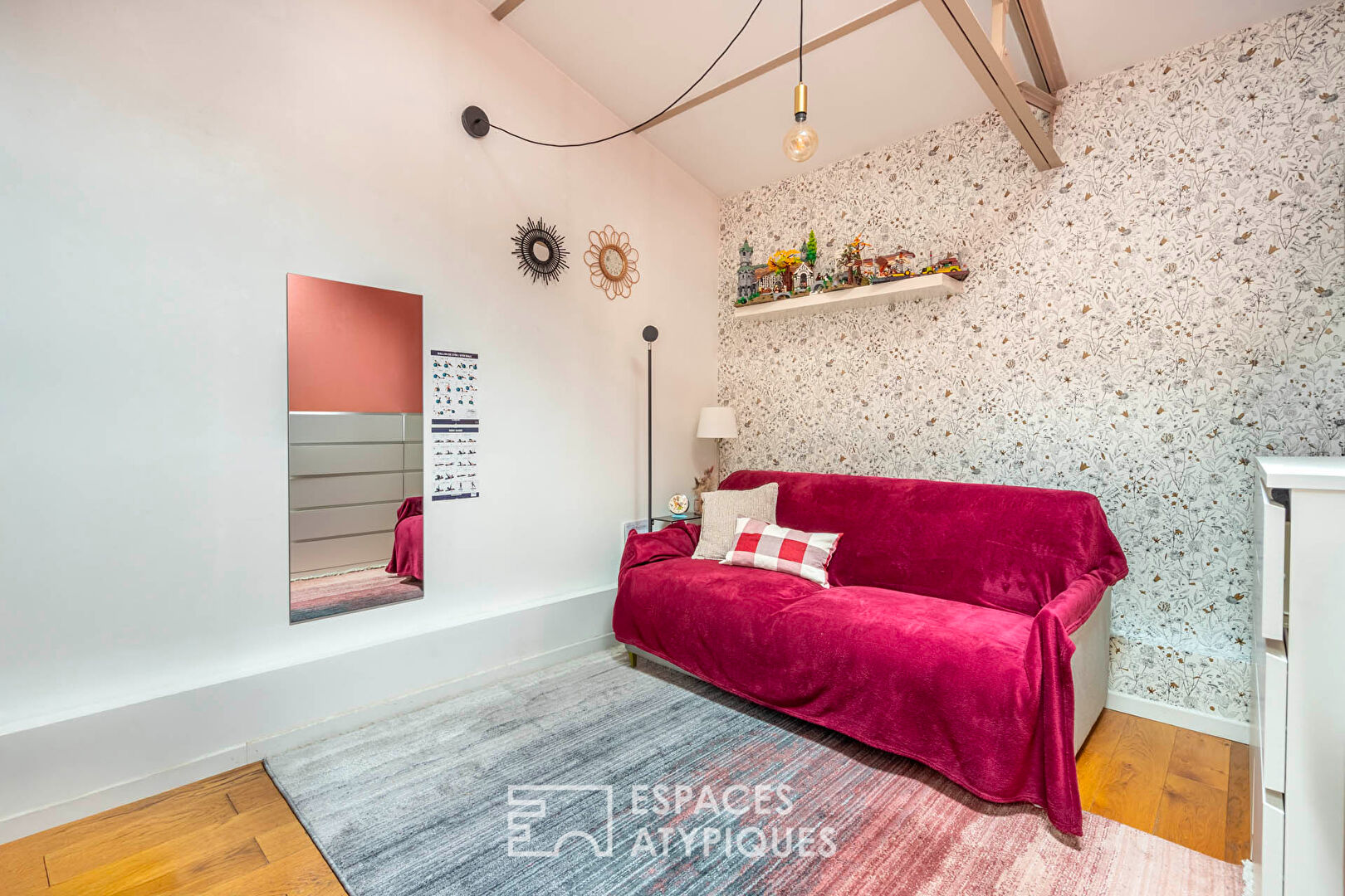 Loft-style apartment with balcony in a renovated former factory