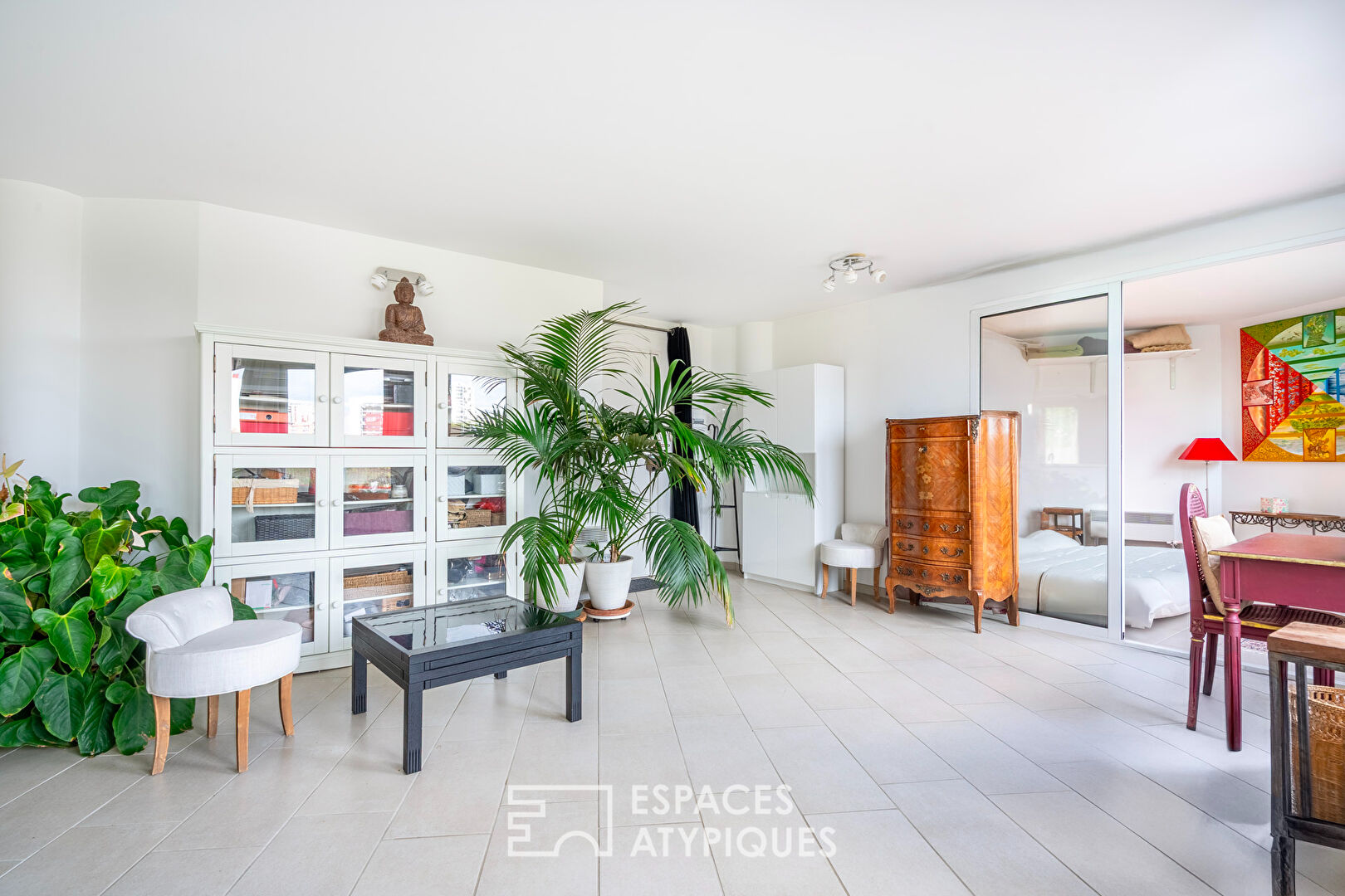 Apartment with terraces