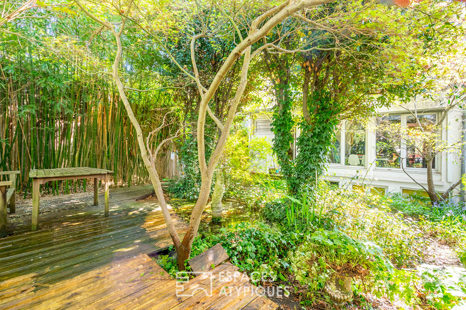 Maison avec jardin et terrasse