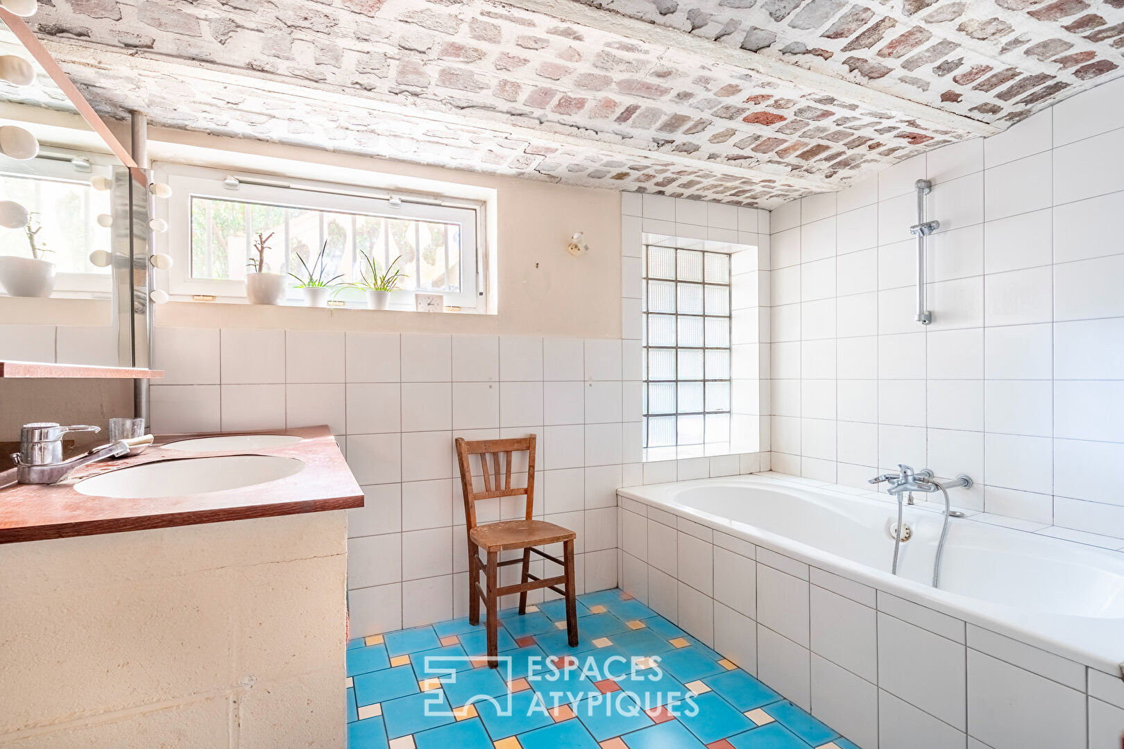 Maison avec jardin et terrasse