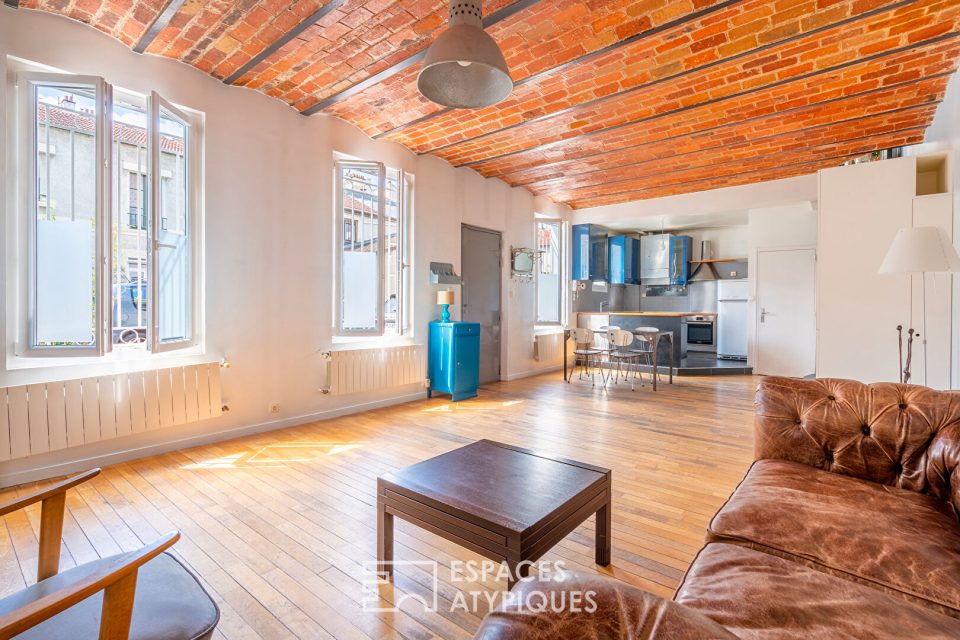 Duplex à l'esprit maison avec rooftop