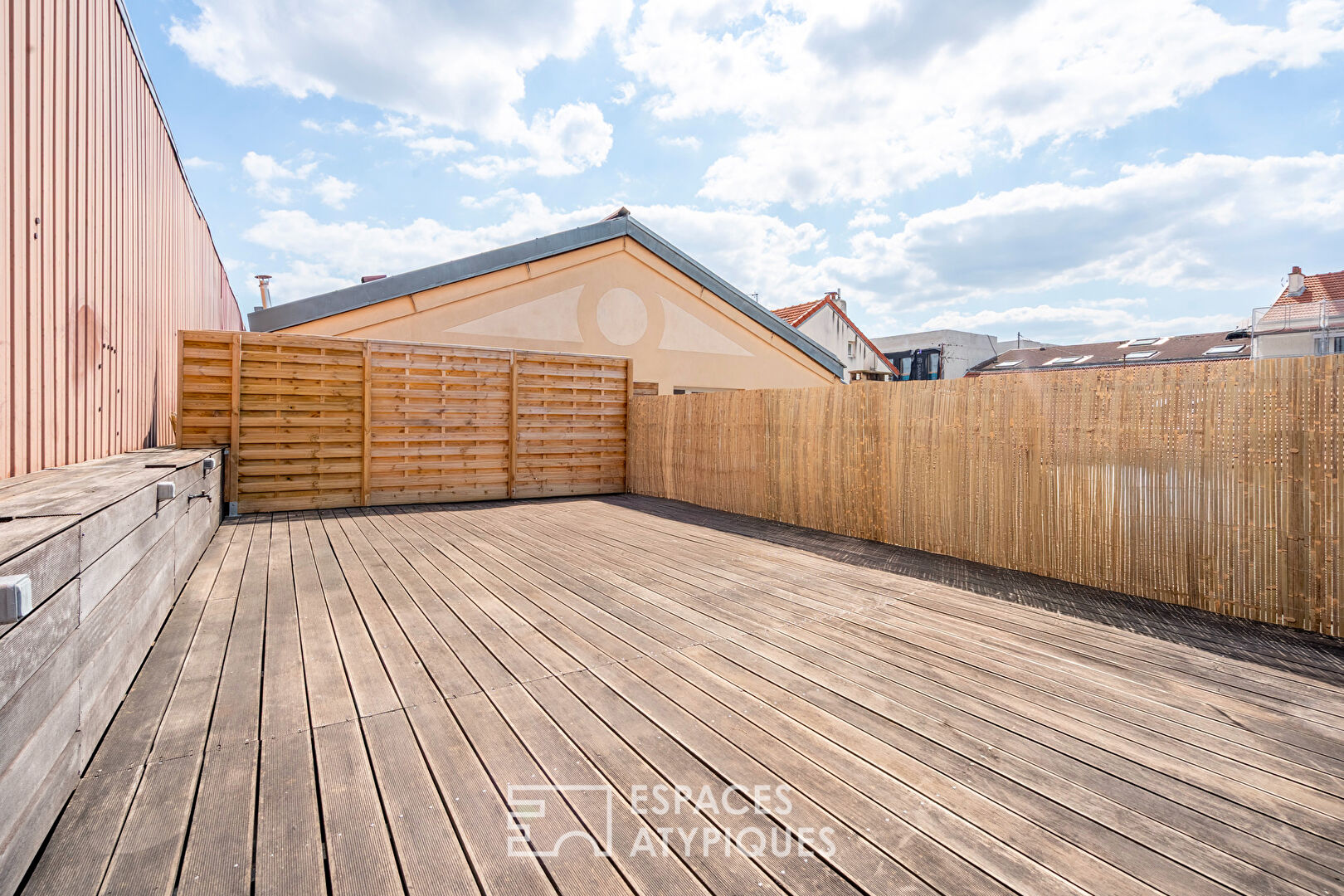 Duplex à l’esprit maison avec rooftop