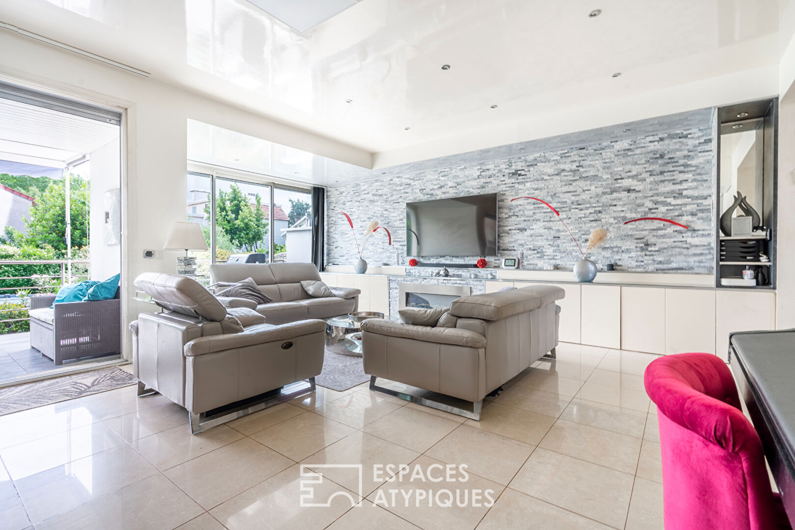 Maison d’architecte avec jardin et piscine