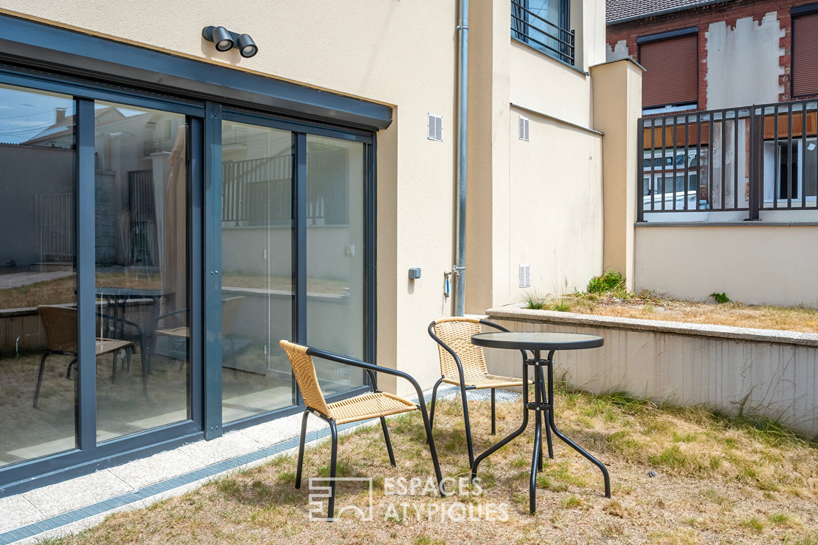 Duplex avec jardin