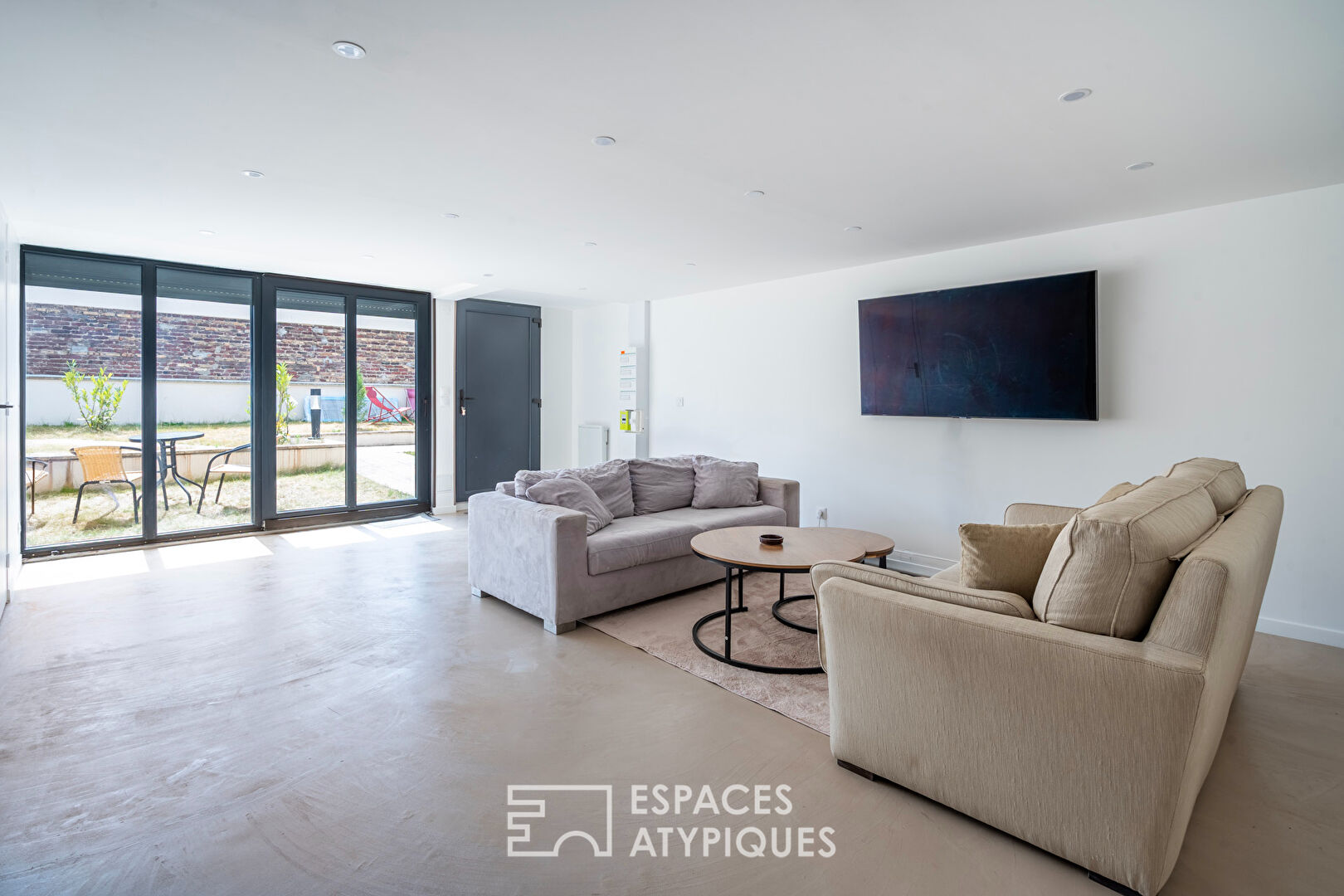 Duplex avec jardin