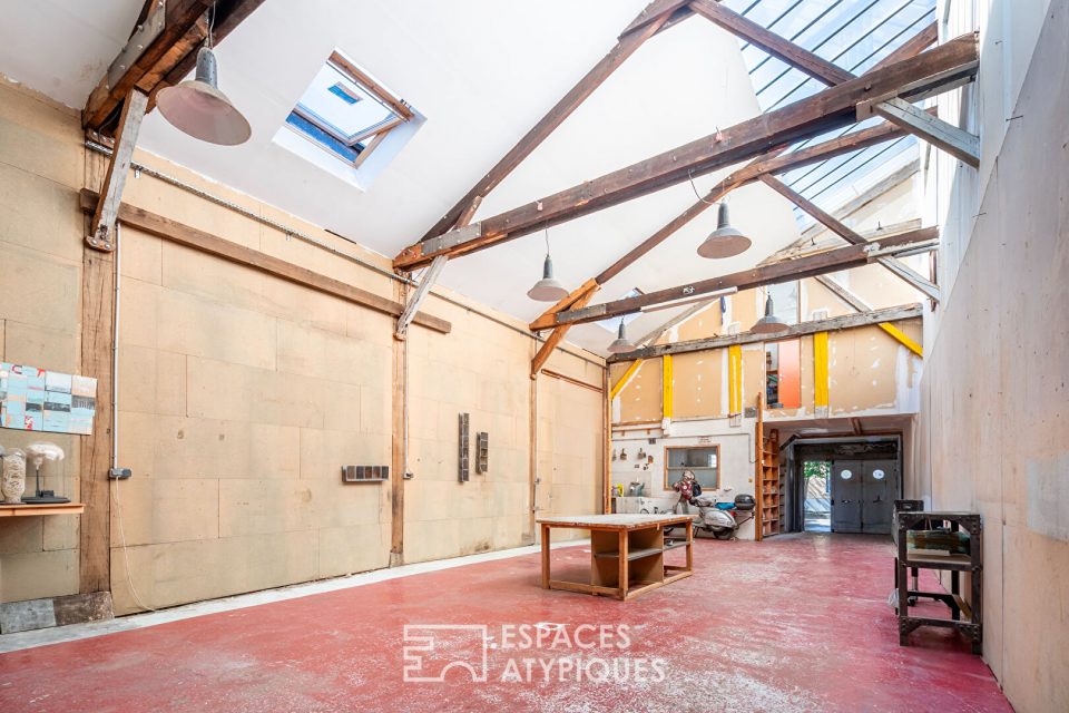 Atelier d'artiste aux volumes généreux