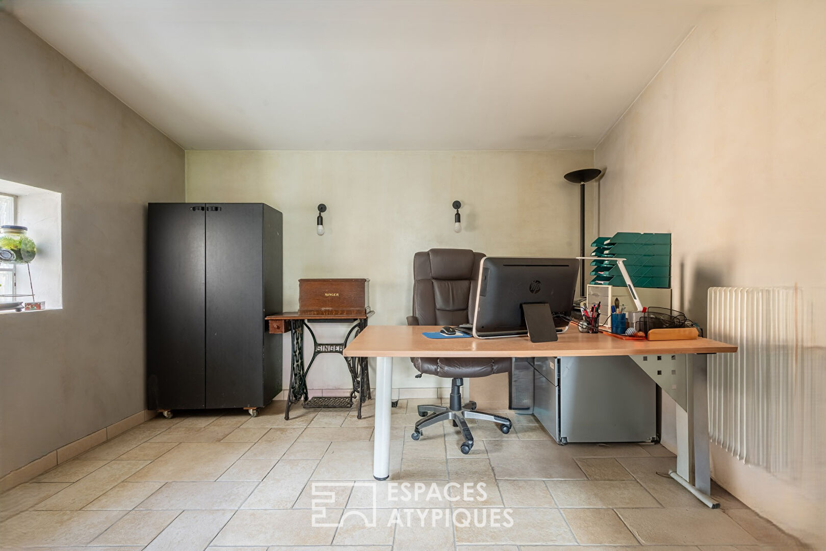 Maison familiale dans ancien atelier