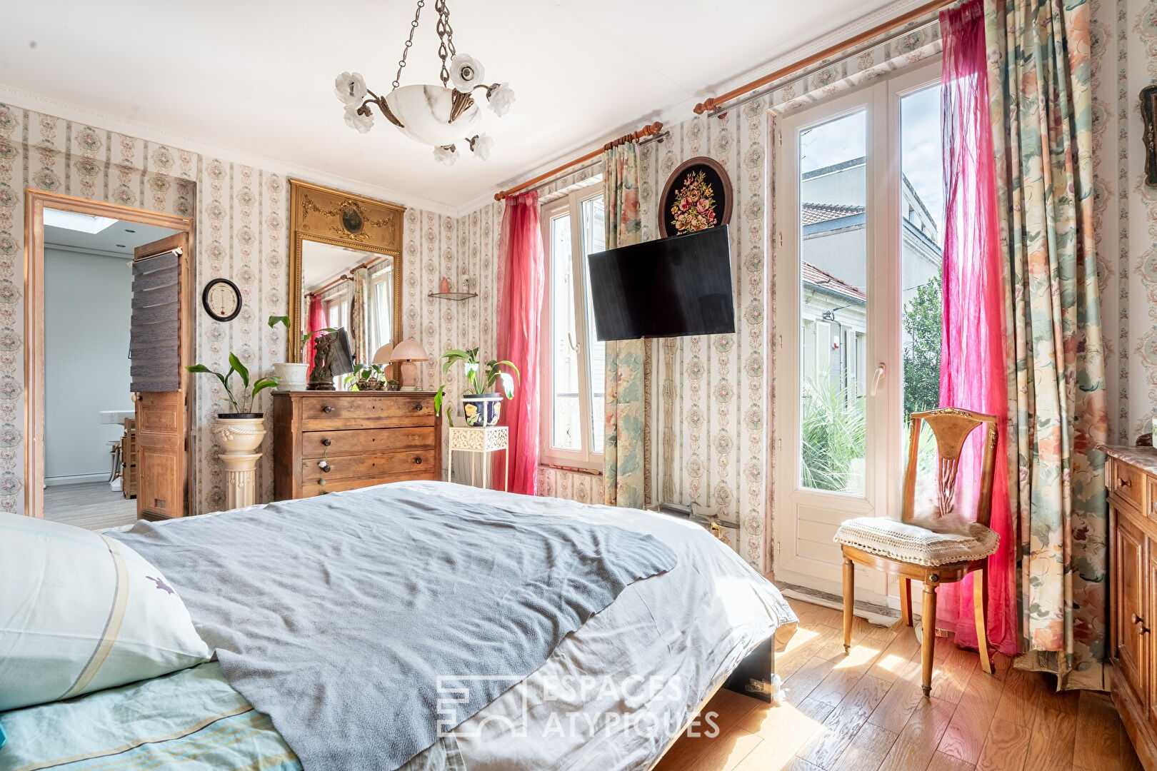 Maison familiale dans ancien atelier