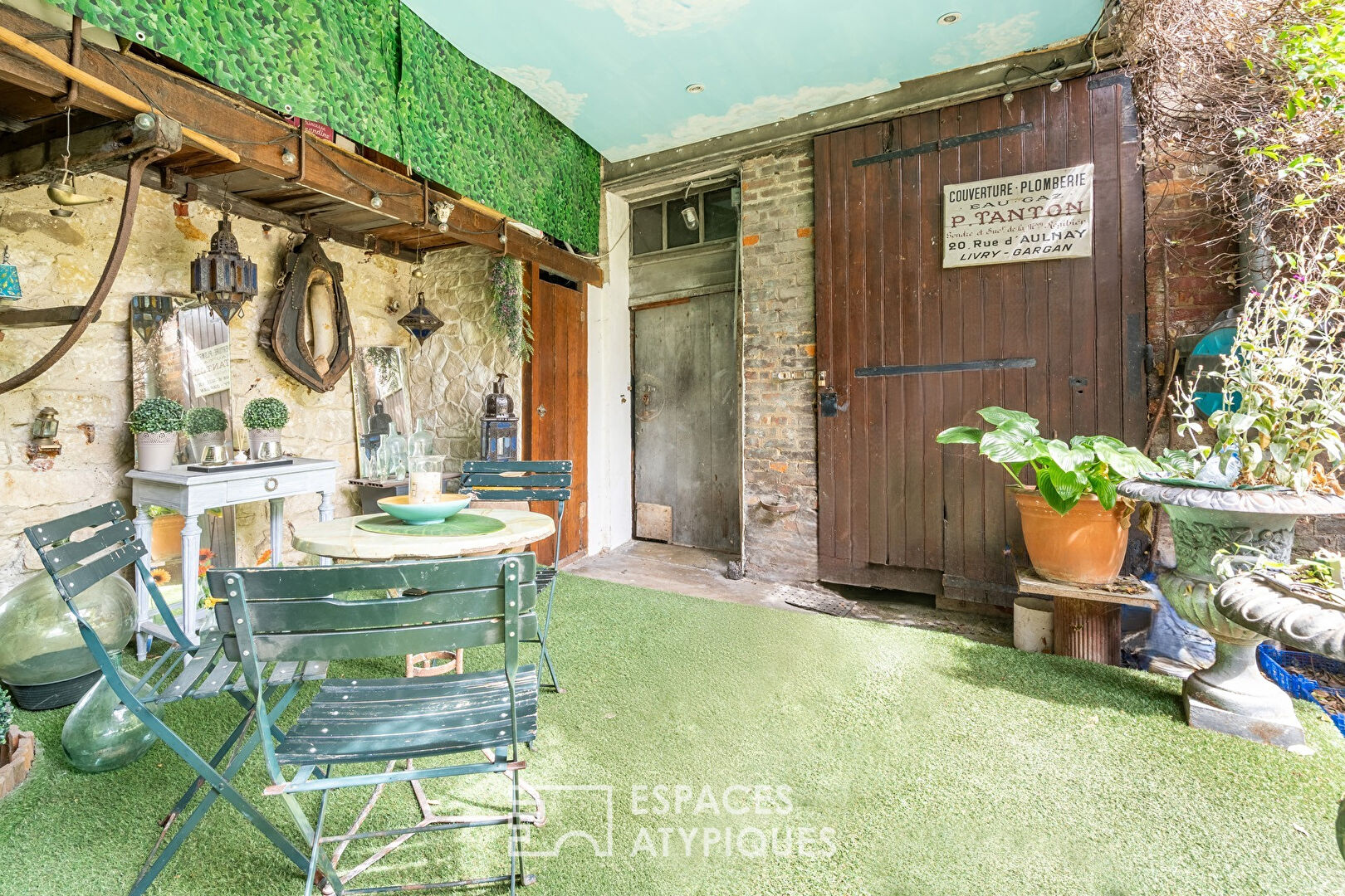 Maison familiale dans ancien atelier