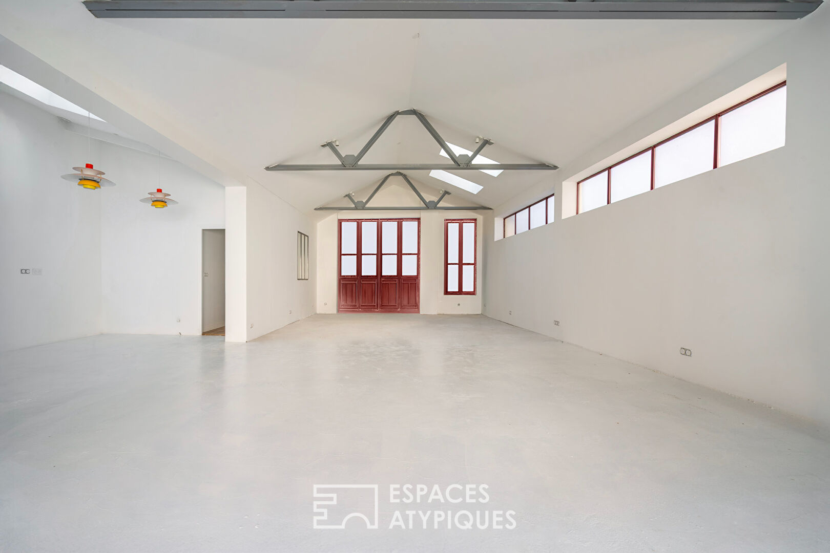 Loft à aménager avec jardin