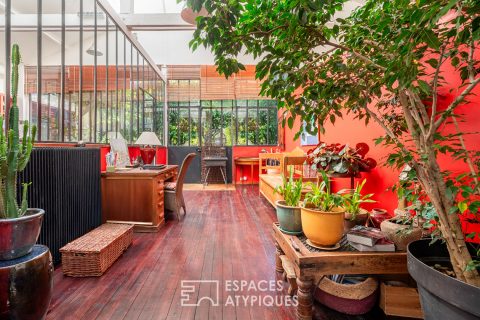 Loft with courtyard, terrace and workshop