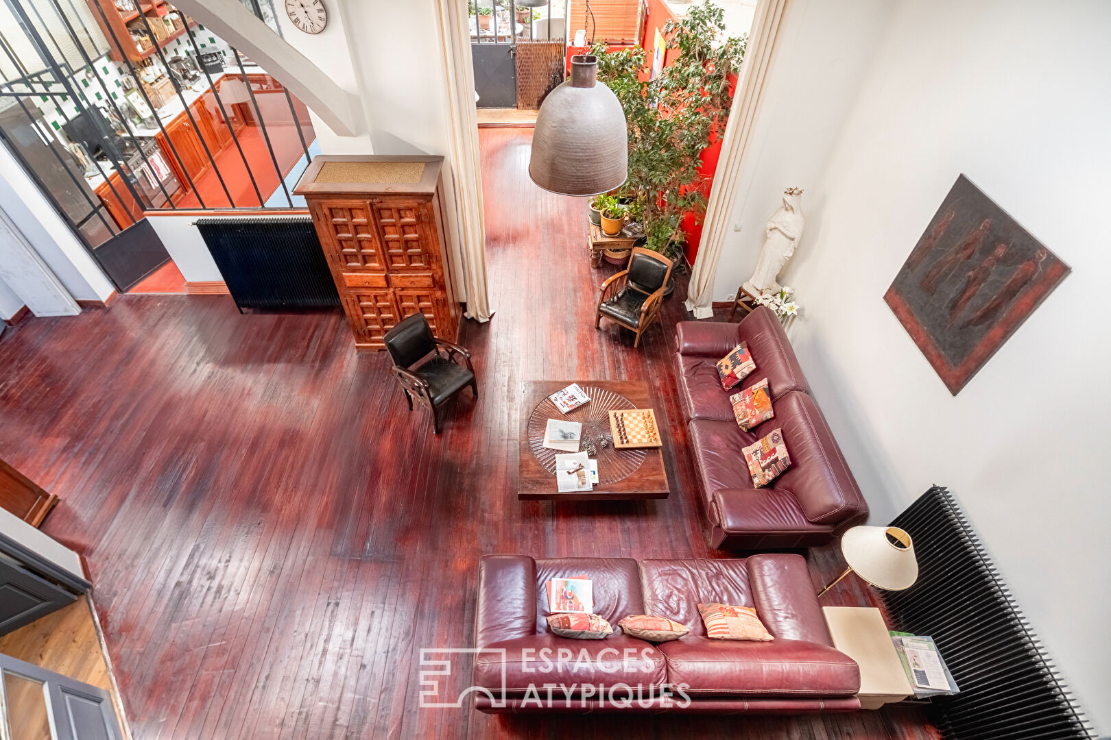 Loft with courtyard, terrace and workshop