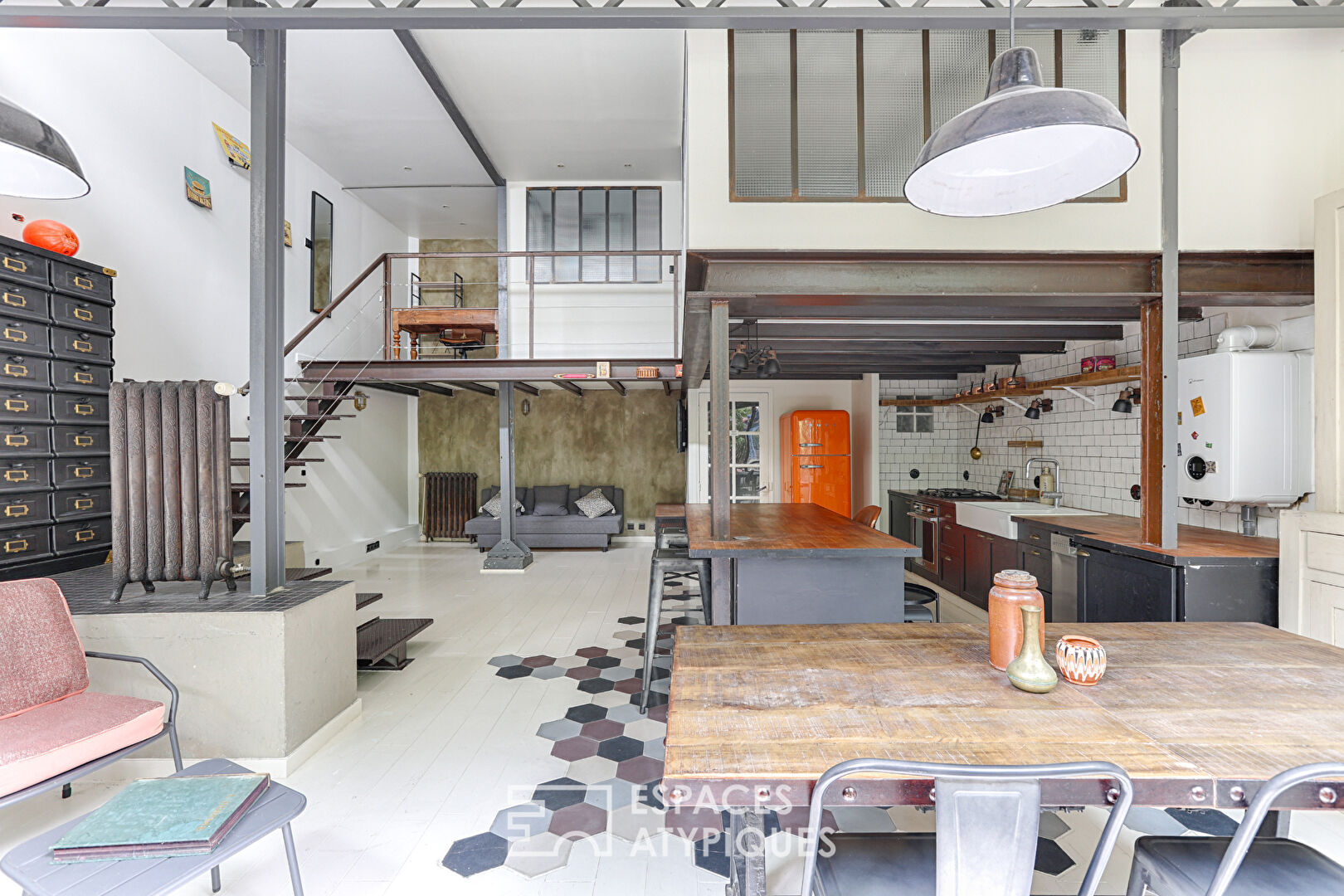 Loft en duplex avec terrasse