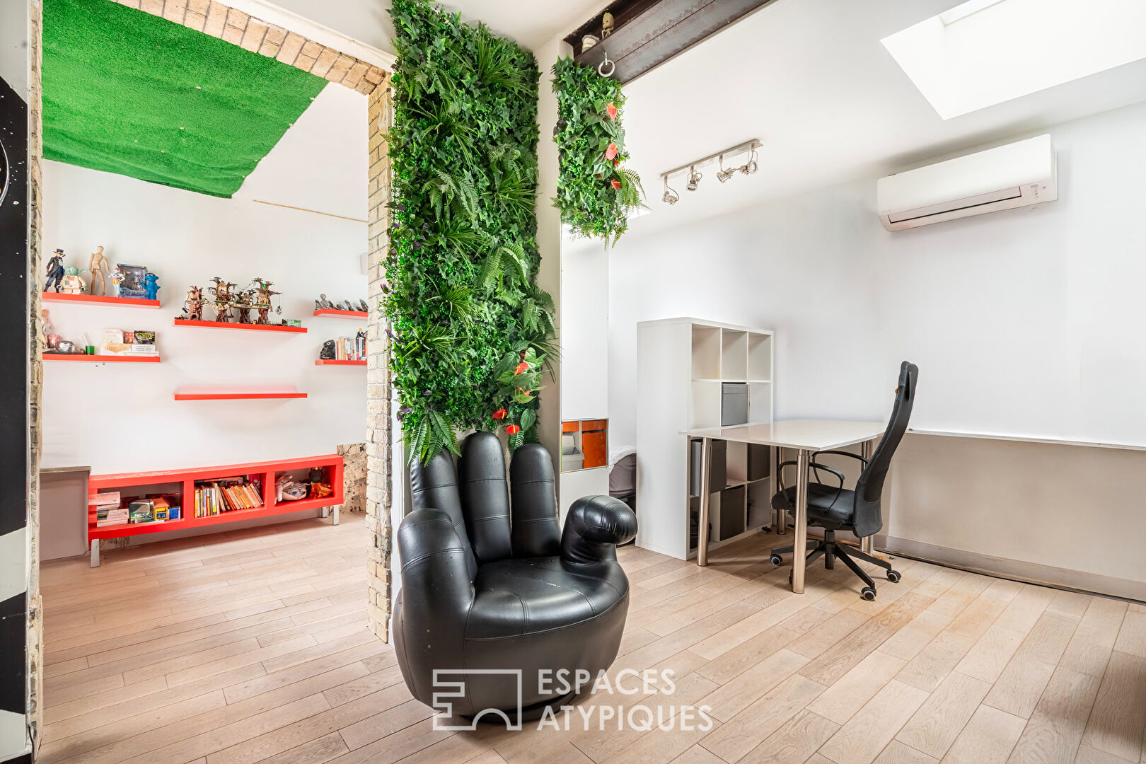 Maison bourgeoise avec extension et jardin