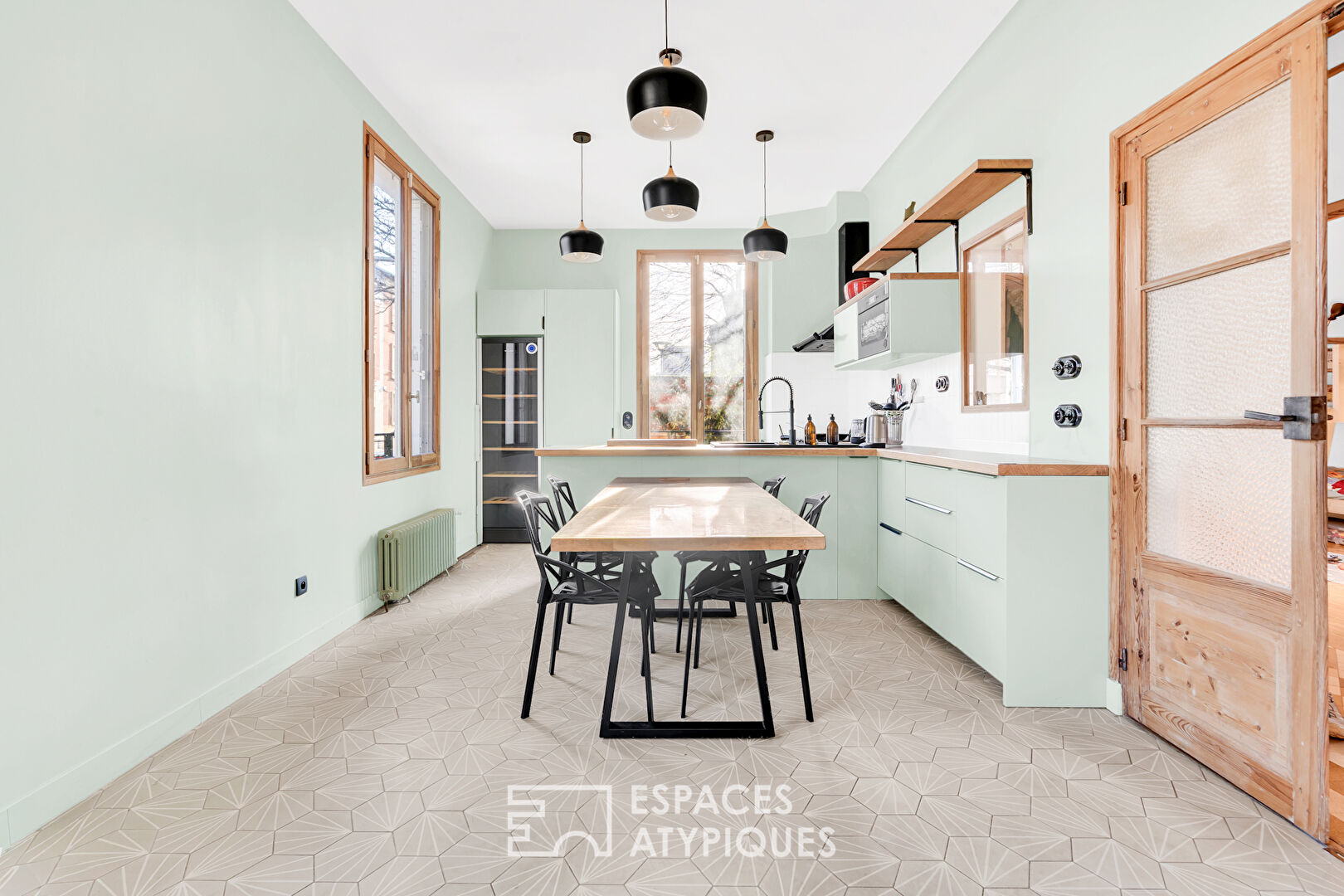 Ancienne maison maraîchère avec jardin et appentis