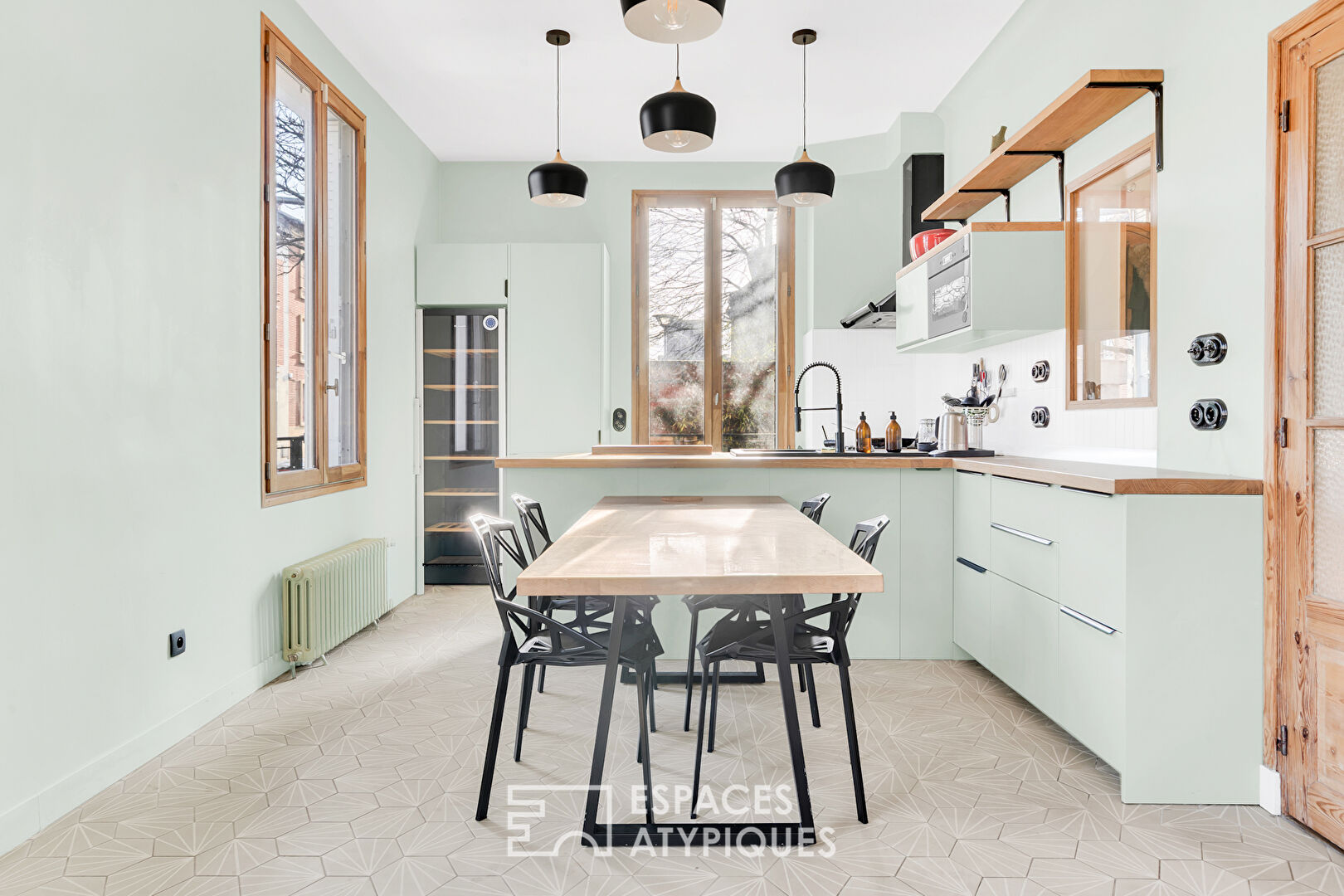 Ancienne maison maraîchère avec jardin et appentis