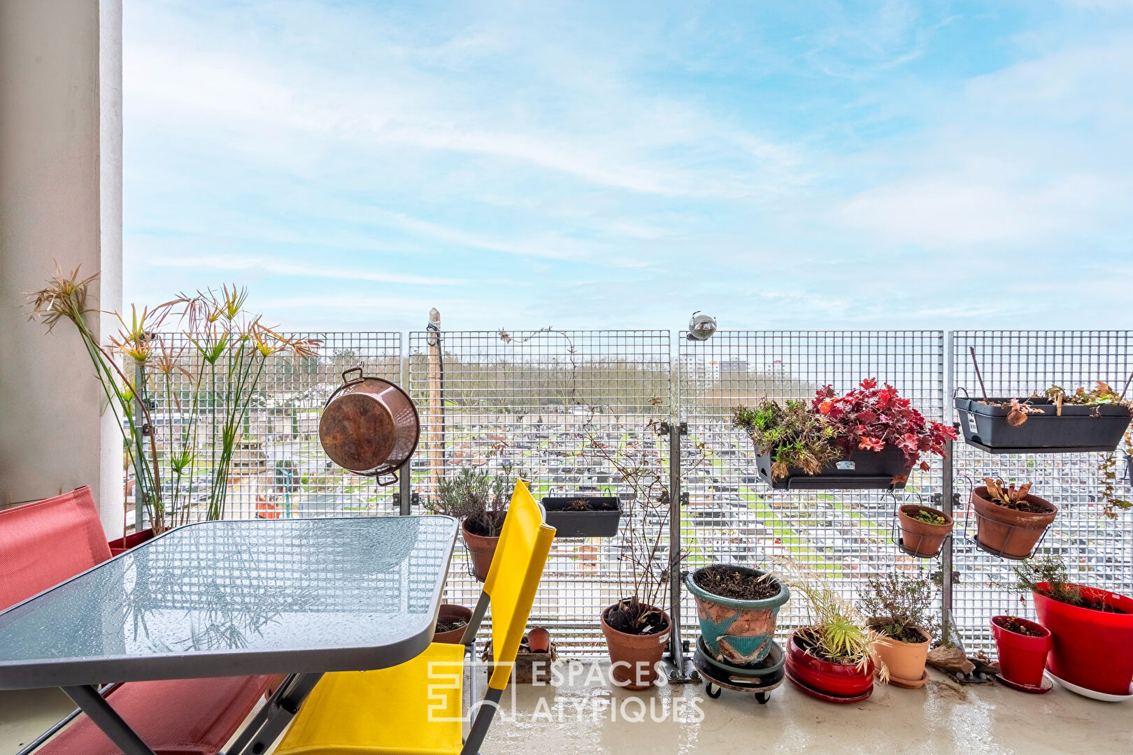 Appartement d&rsquo;architecte au dernier étage avec balcon