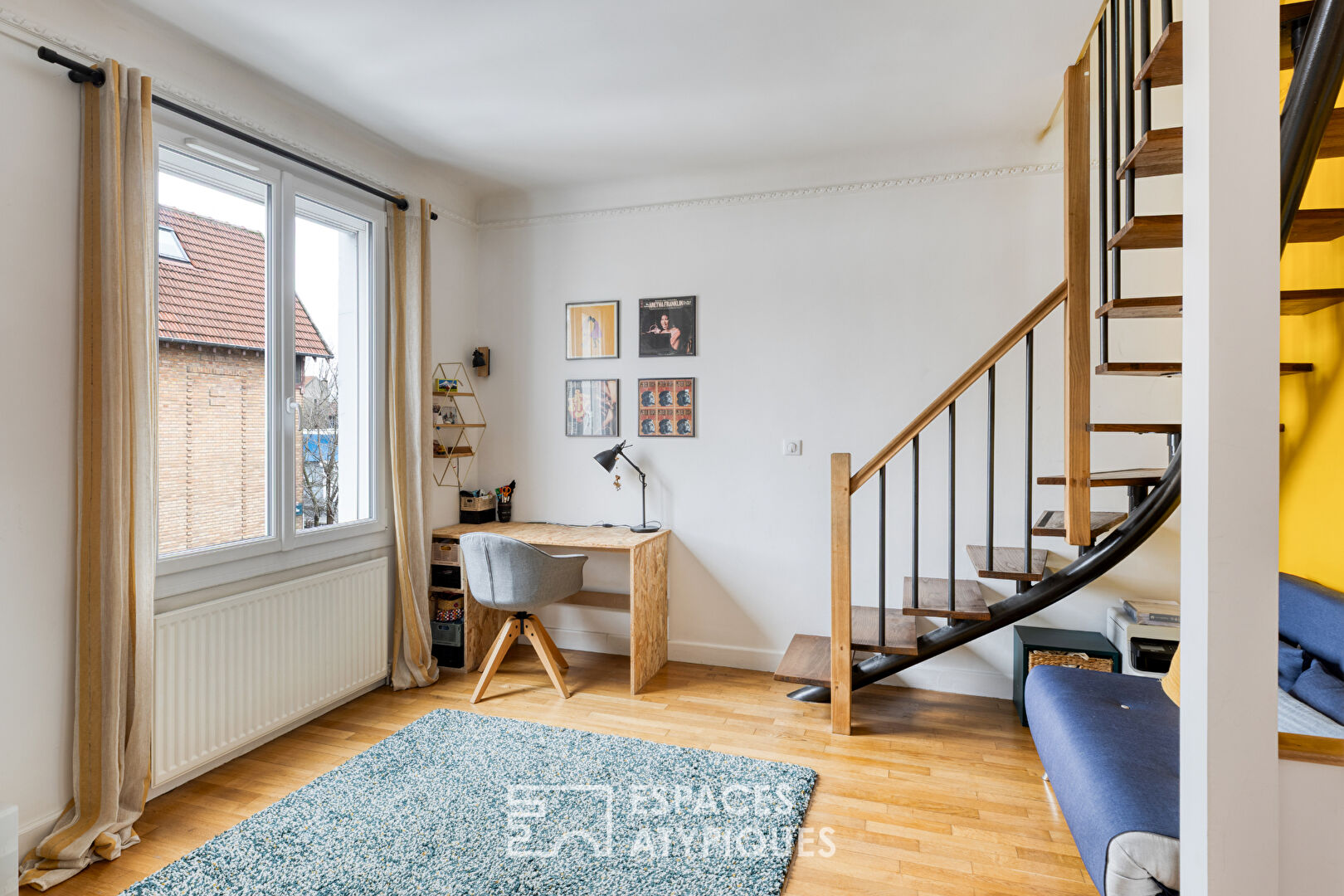 Maison de charme avec jardin et atelier