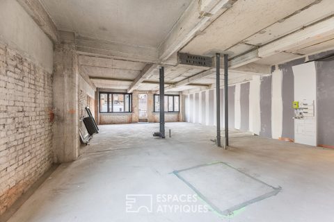 Loft industriel brut à aménager
