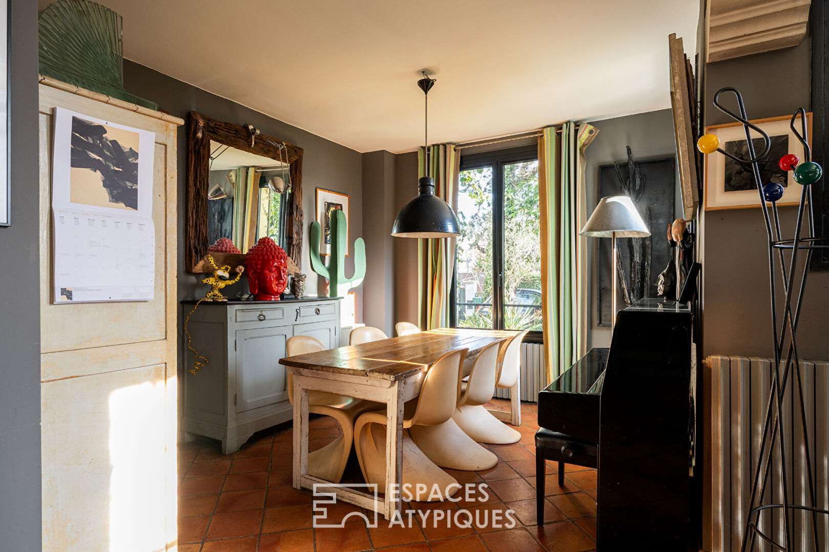 Maison familiale avec jardin arboré