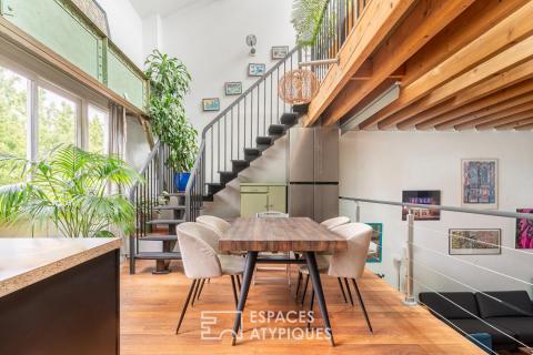 Loft avec verrière dans une ancienne usine