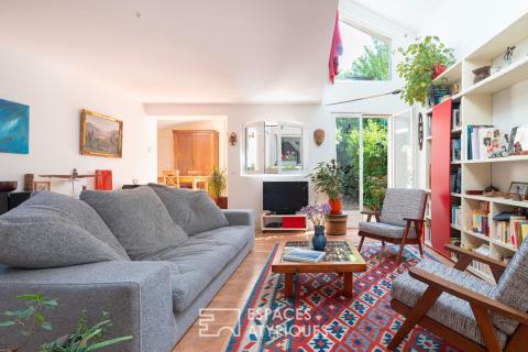 Maison avec terrasse arborée à la lisière du 20e