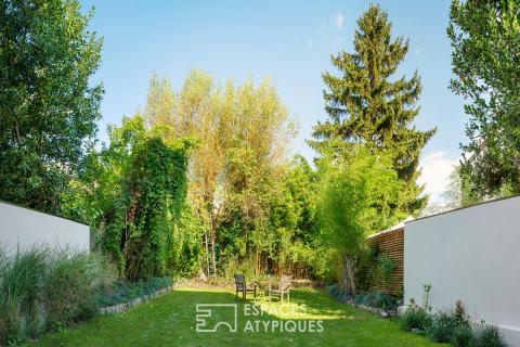 Duplex contemporain avec jardin