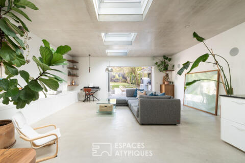 Maison contemporaine avec jardin et terrasse