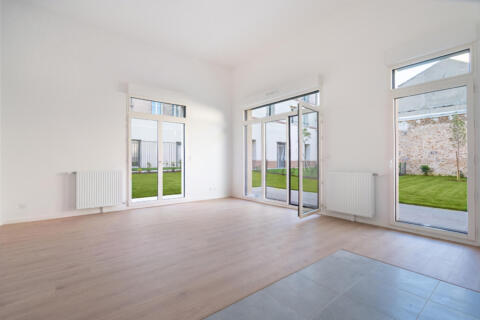 Appartement avec jardin et terrasse