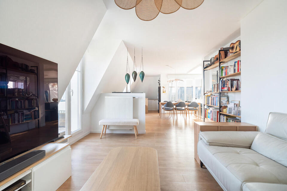 Appartement avec terrasse en dernier étage