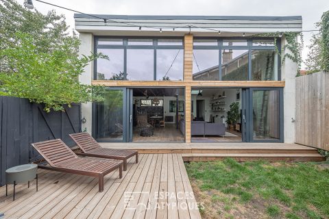 Contemporary loft with garden and terrace