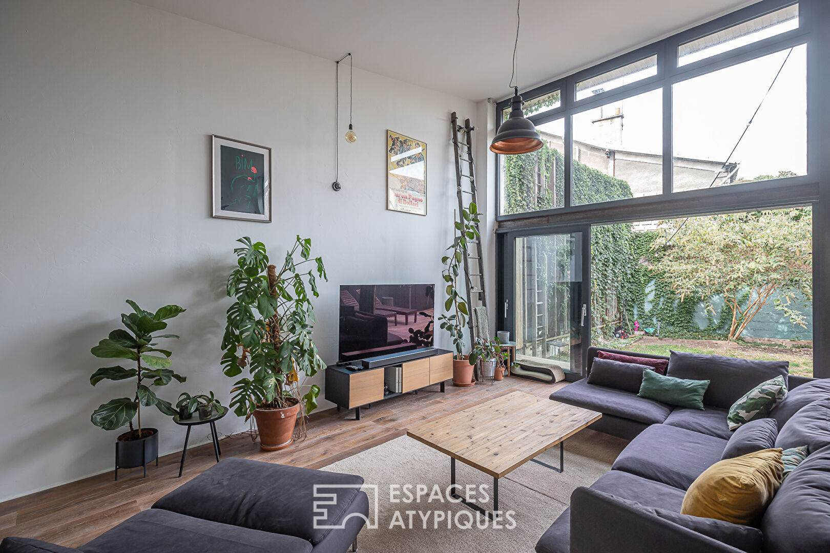 Contemporary loft with garden and terrace