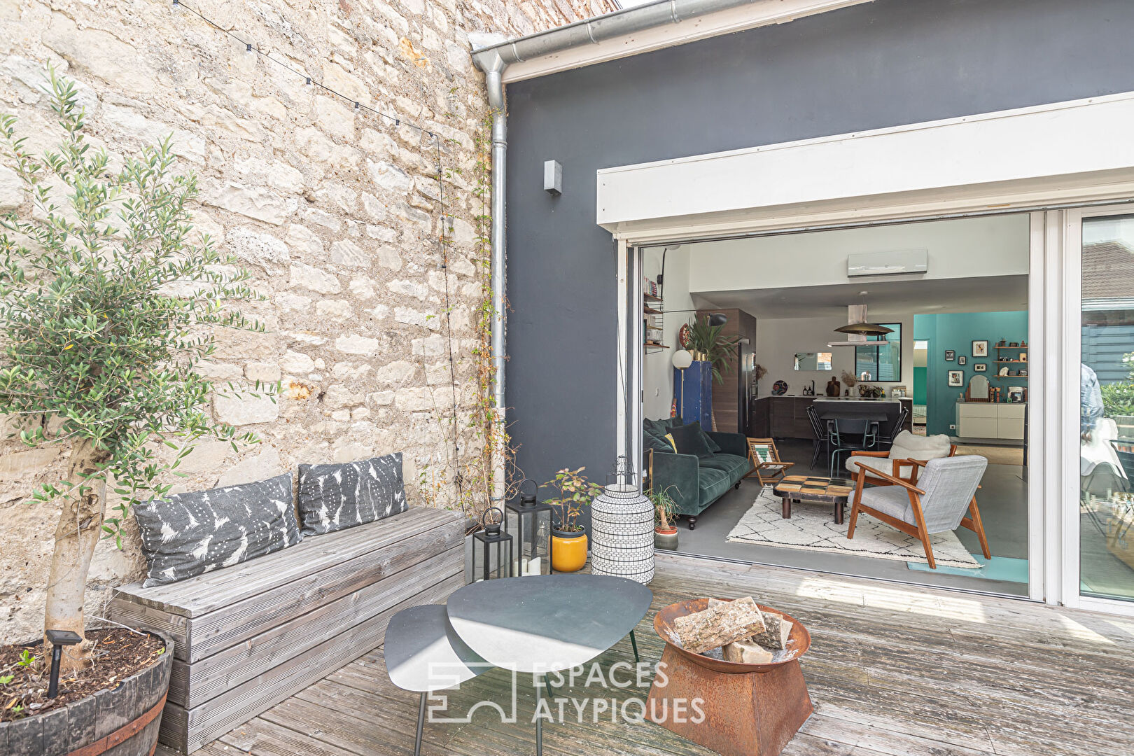 Maison contemporaine avec terrasse