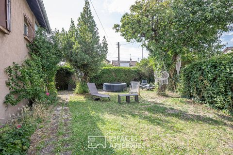 House with garden