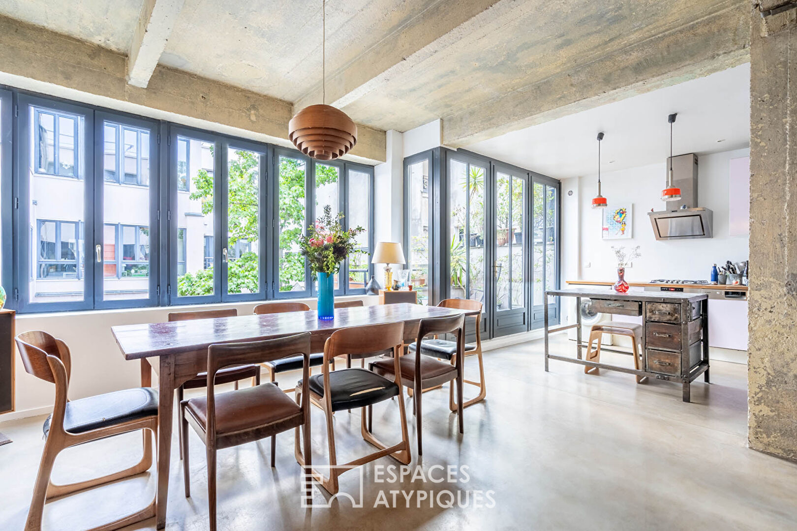 Loft avec terrasse