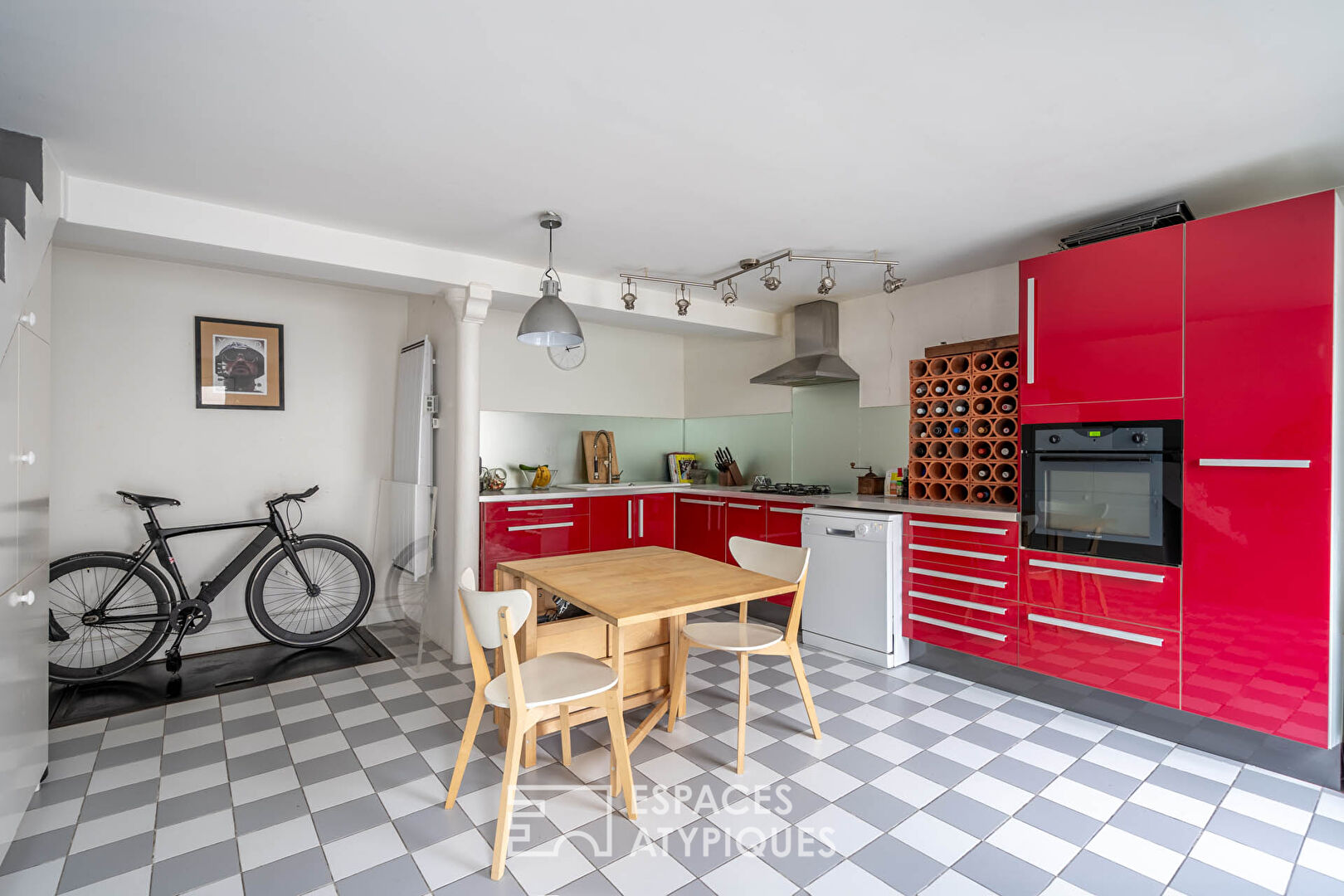 Loft en triplex aux multiples verrières