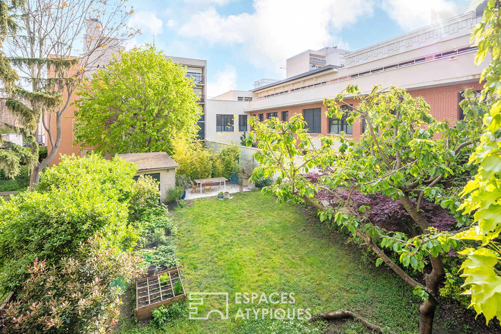 Duplex rénové avec jardin