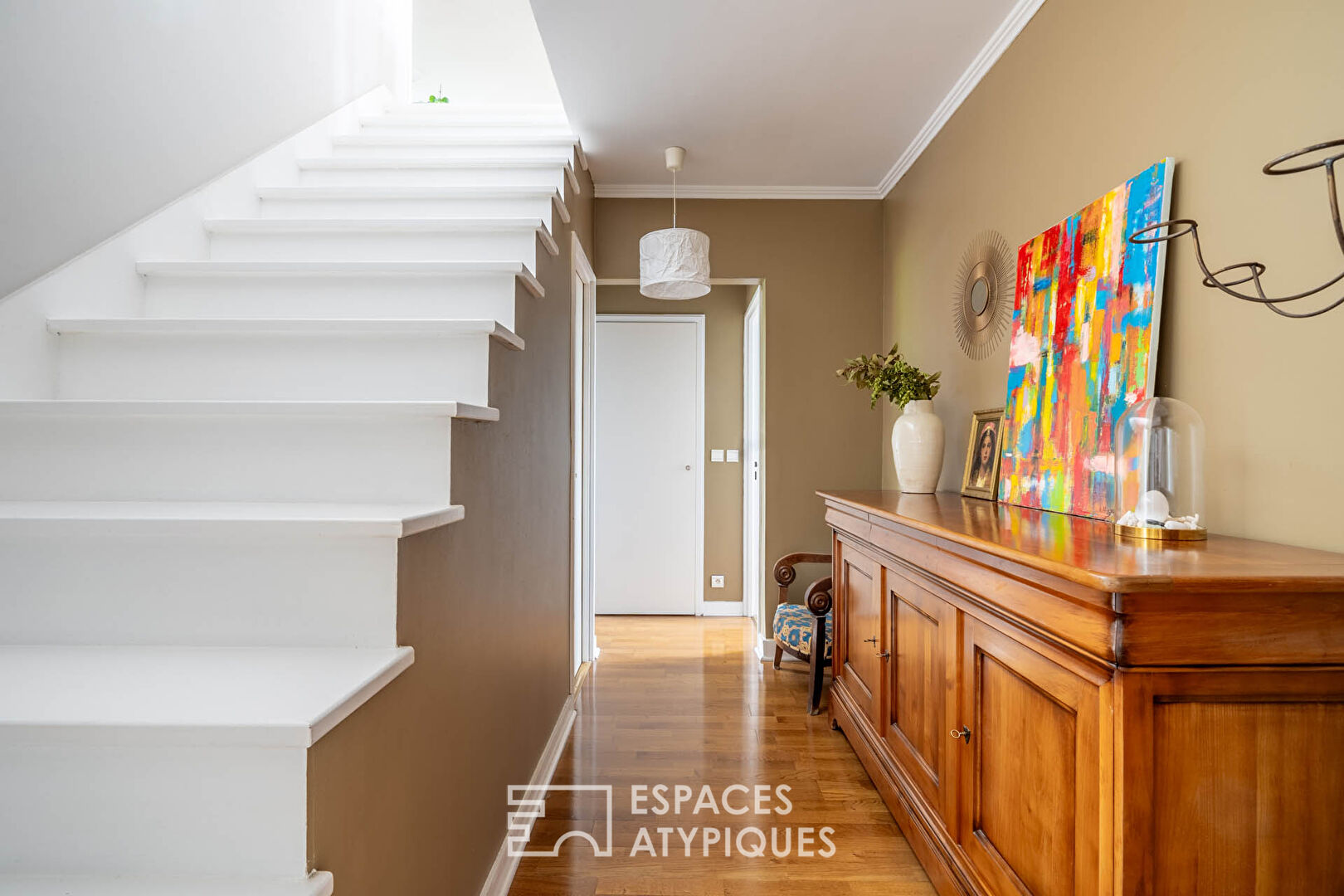 Top floor duplex with south-facing terrace