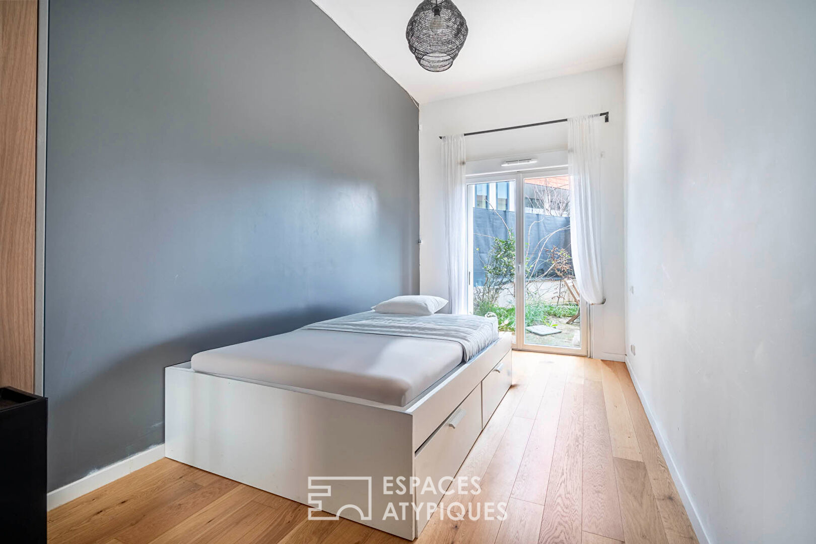 Appartement de charme avec terrasse et jardin