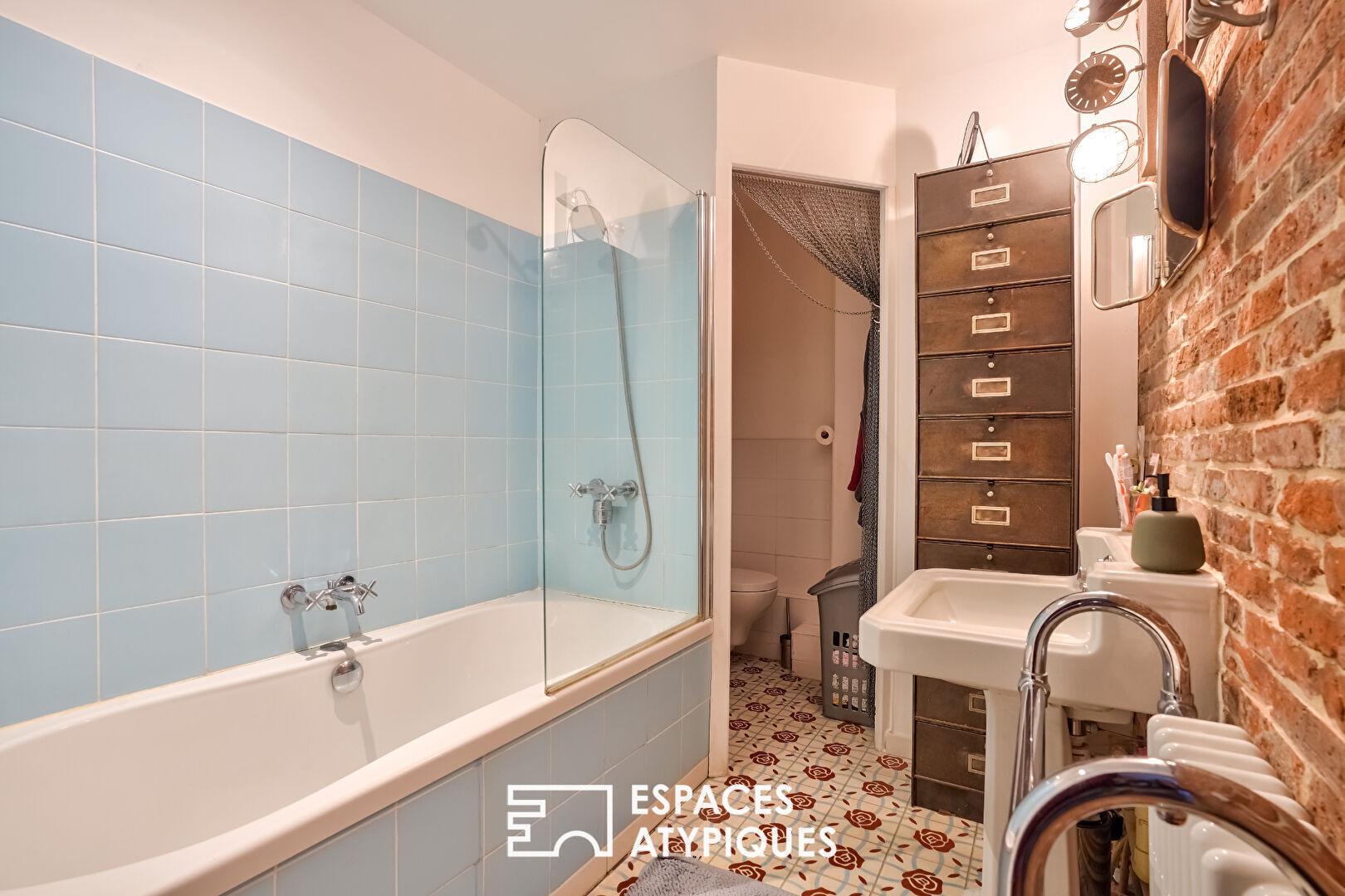 Large loft-style studio with private garden in Hauts-de-Vanves